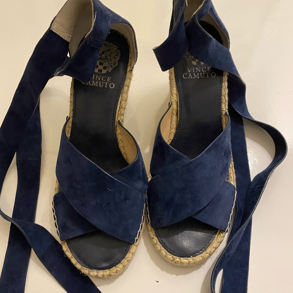 Vince Camuto Wedge Heel, Size 8
